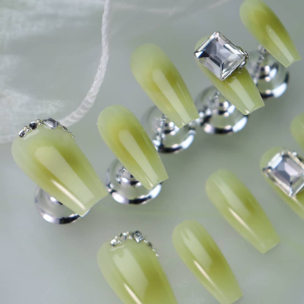 Peppermint Mambo Lime Rhinestones Handmade Almond Press On Nails P10