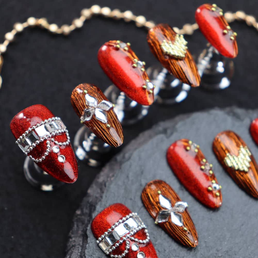 Buccellati Handmade Almond Press On Nails A1578