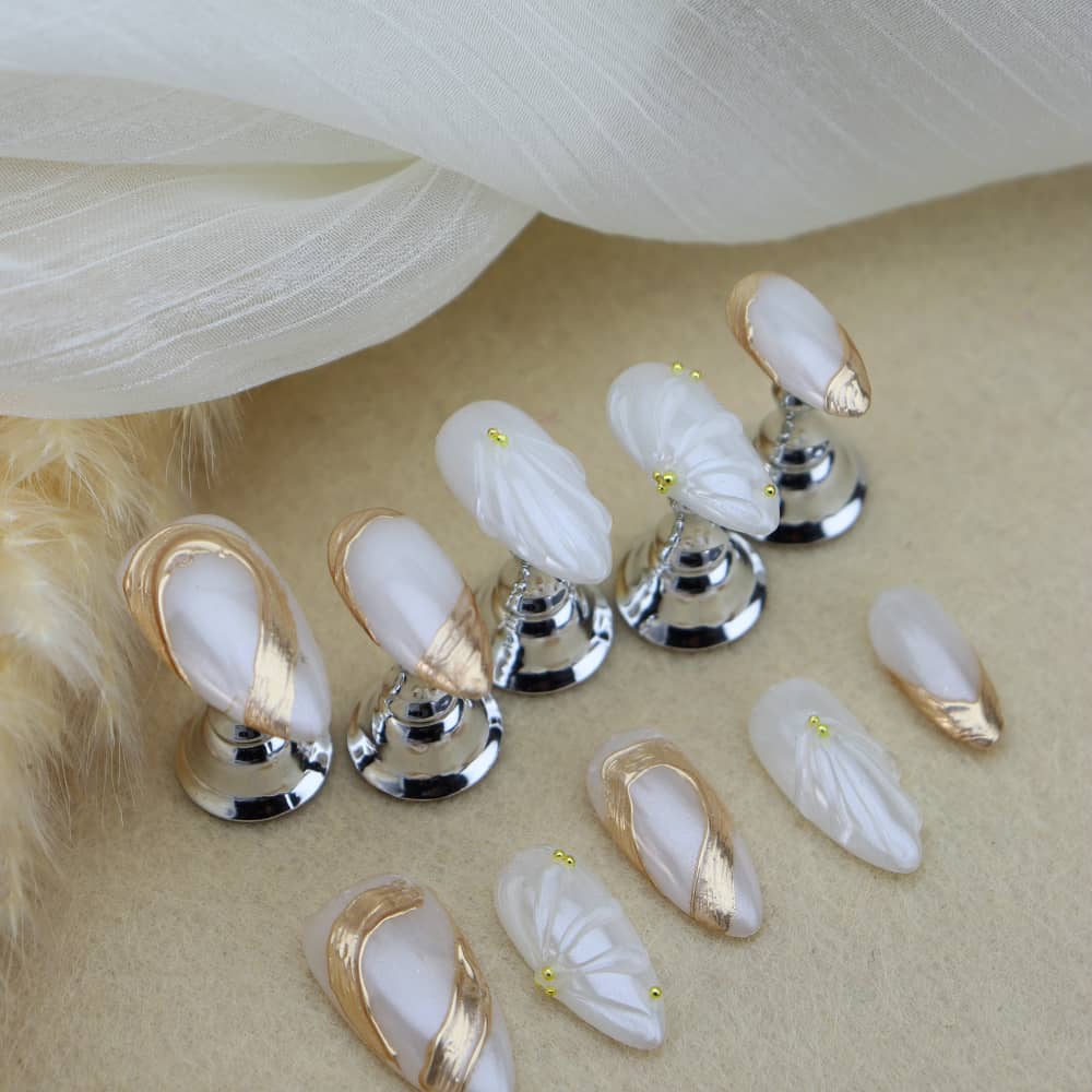 Happy Wedding Handmade Almond Press On Nails A1014