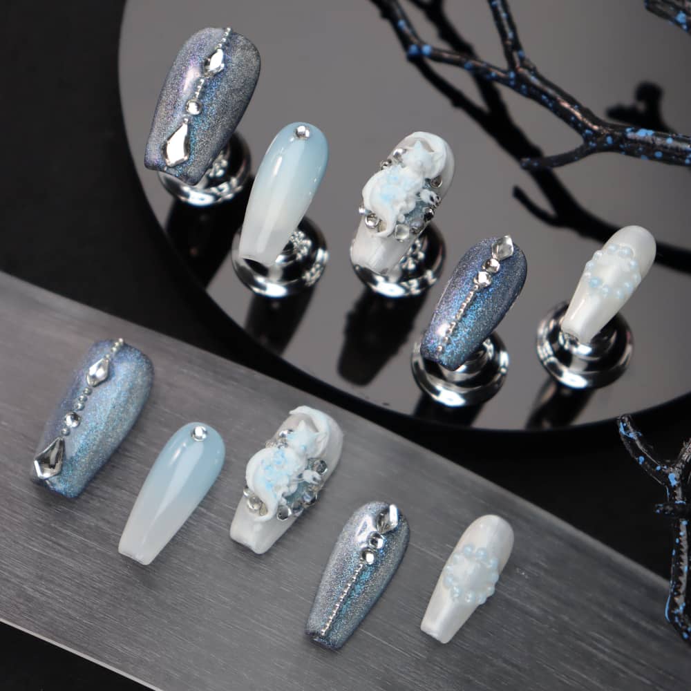 Ancient Tree White Fox Handmade Almond Press On Nails A1087