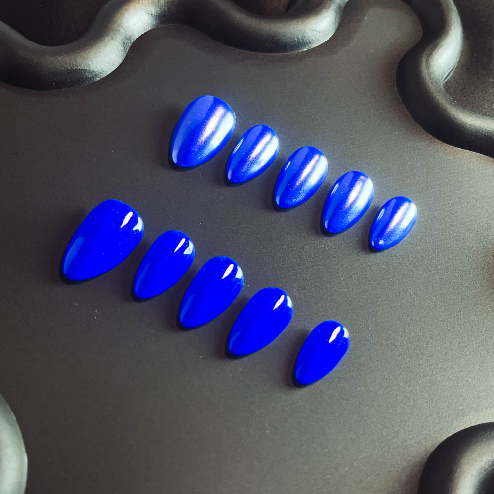 Klein Blue Solid Color 100% Handmade Almond Press-ons Nail CS1003 - NoirNail