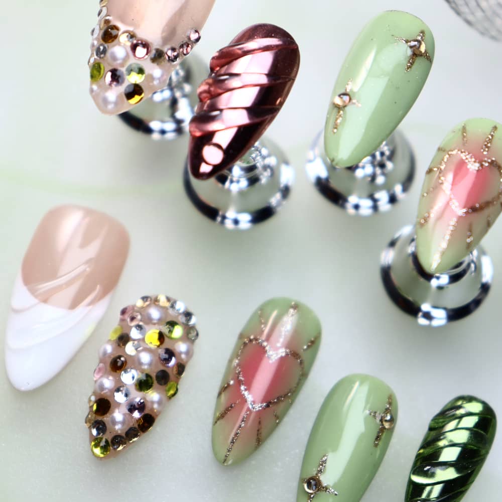 Peppermint Mambo Y2K Handmade Almond Press On Nails A1091