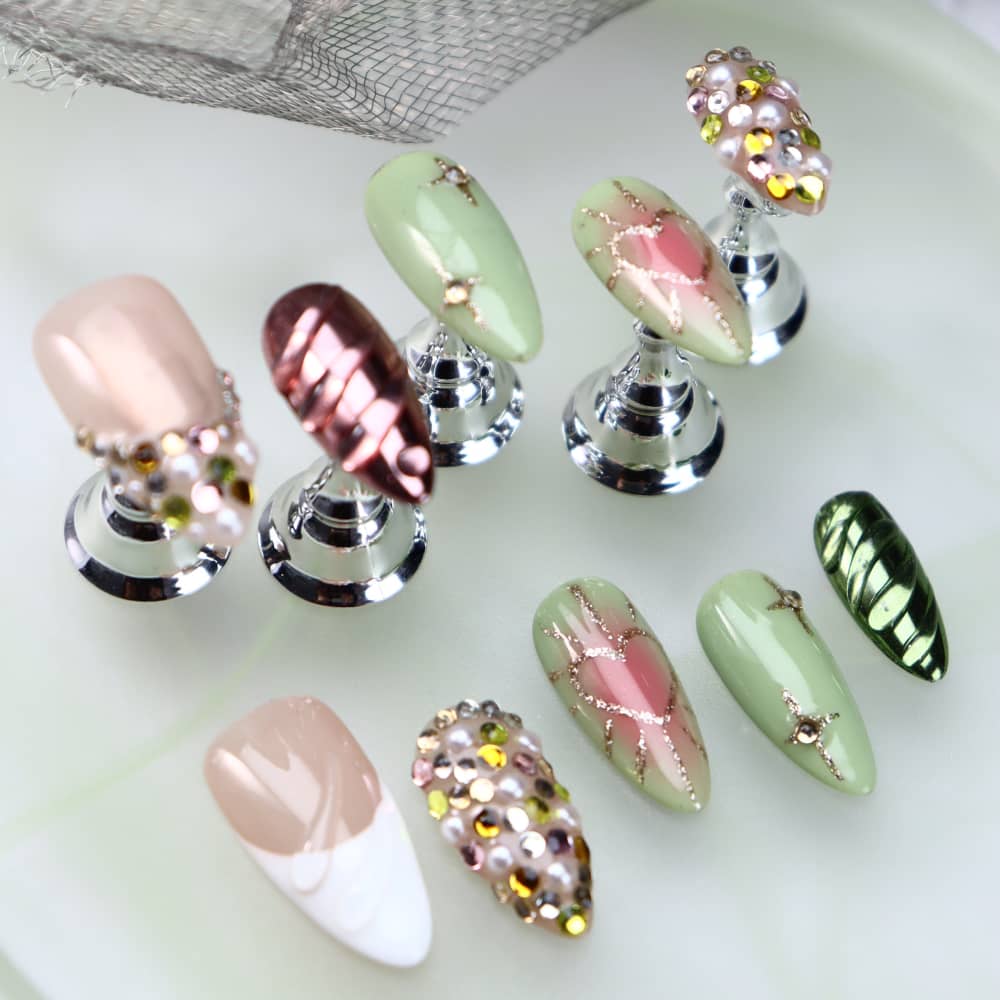 Peppermint Mambo Y2K Handmade Almond Press On Nails A1091