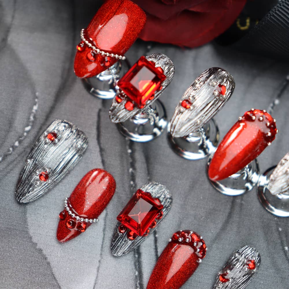 Buccellati Handmade Almond Press On Nails A1598