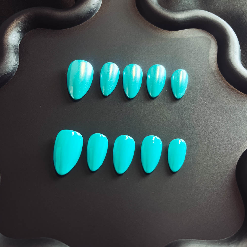 Sky Blue Solid Color 100% Handmade Almond Press-ons Nail CS1006 - NoirNail