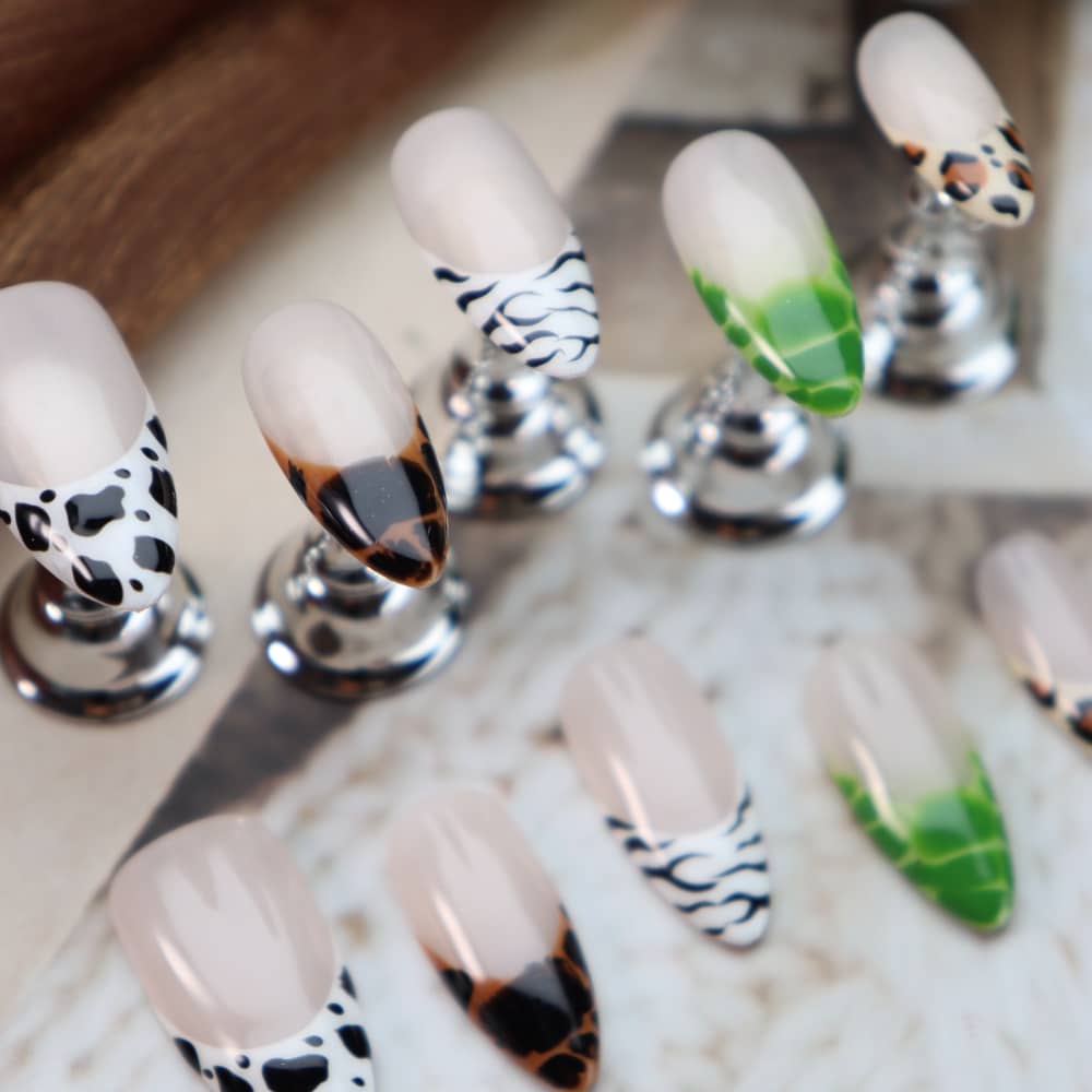 Maillard Animal Pattern Handmade Almond Press On Nails A1190