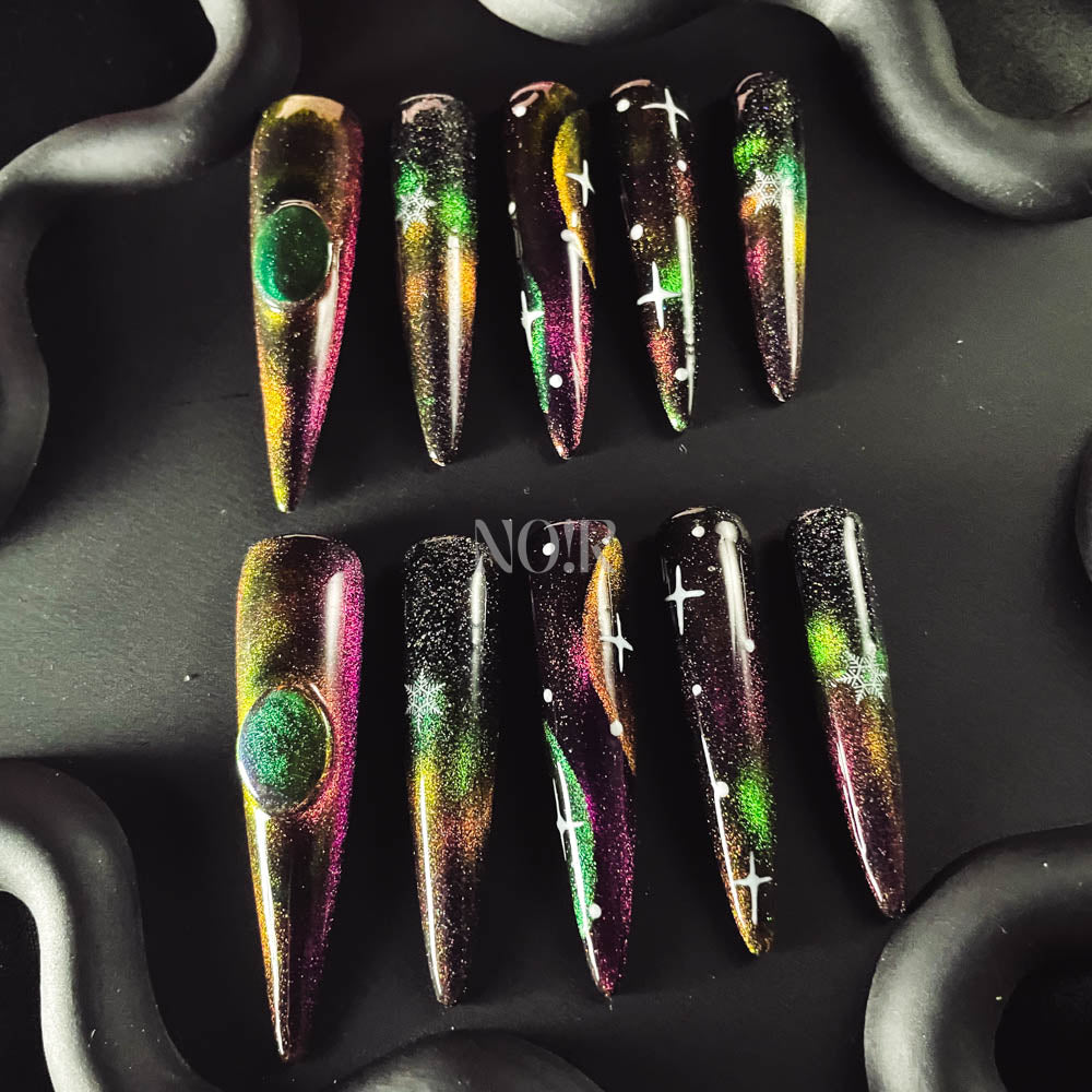 Gilded Fireworks Handmade  Stiletto Nails OM1061 - NoirNail