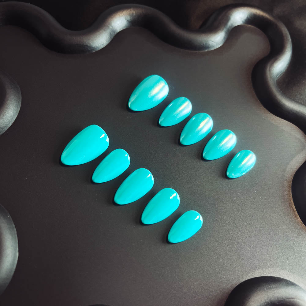 Sky Blue Solid Color 100% Handmade Almond Press-ons Nail CS1006 - NoirNail