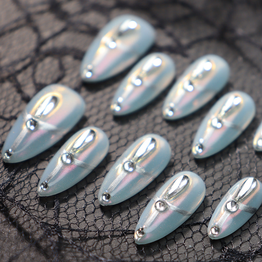 The White Queen Handmade Almond Press on Nails A656