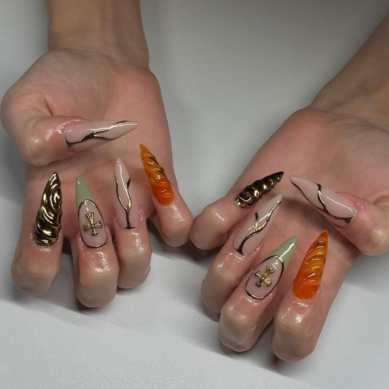 Retro Punk Stiletto 24PCS Free Size Press on Nails