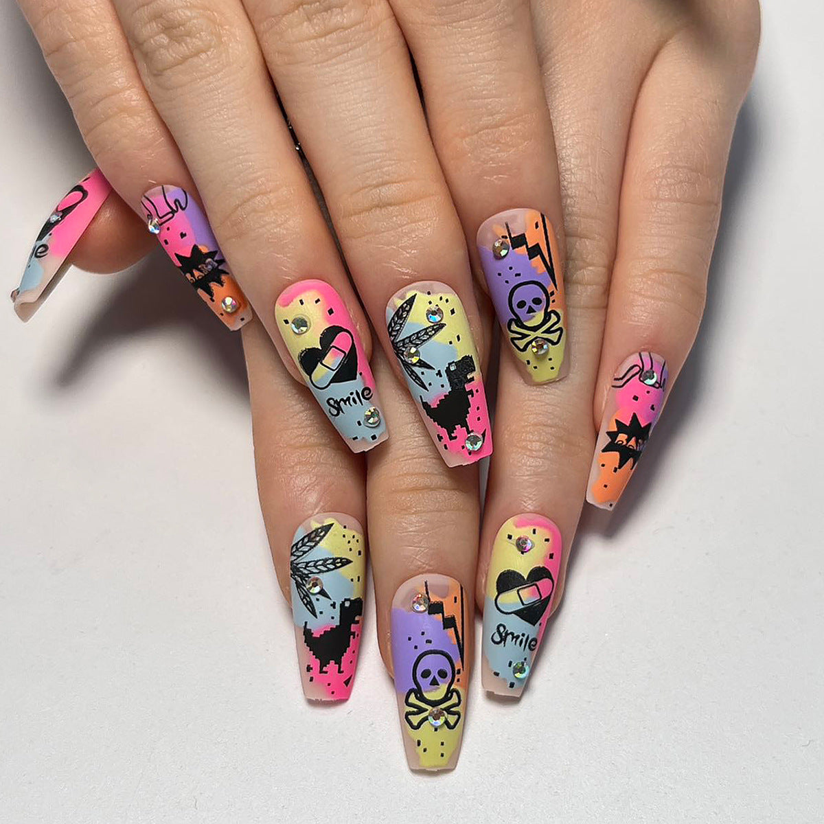 Graffiti Coffin 24PCS Free Size Press on Nails JP2963