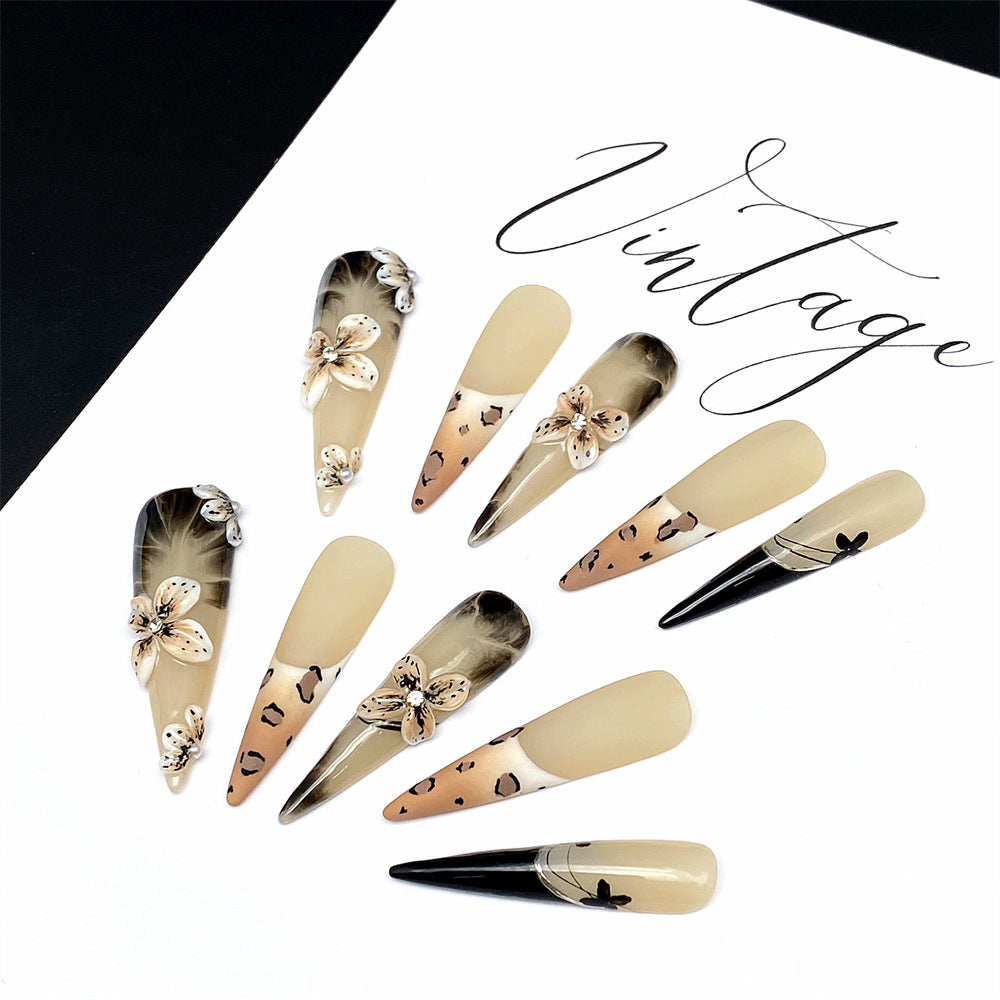 Maillard Lily Handmade Stiletto Press on Nails A10726