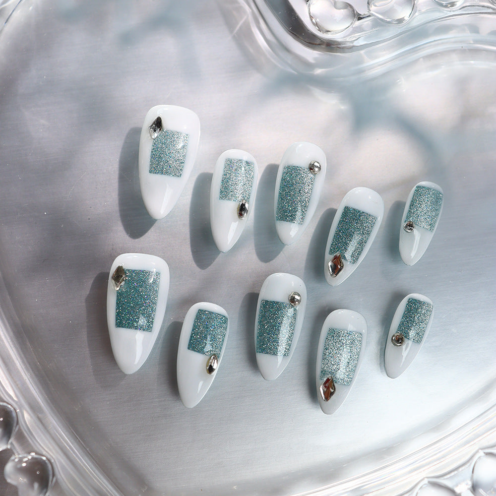 White Dream  Handmade Almond Nails  A662 - NoirNail