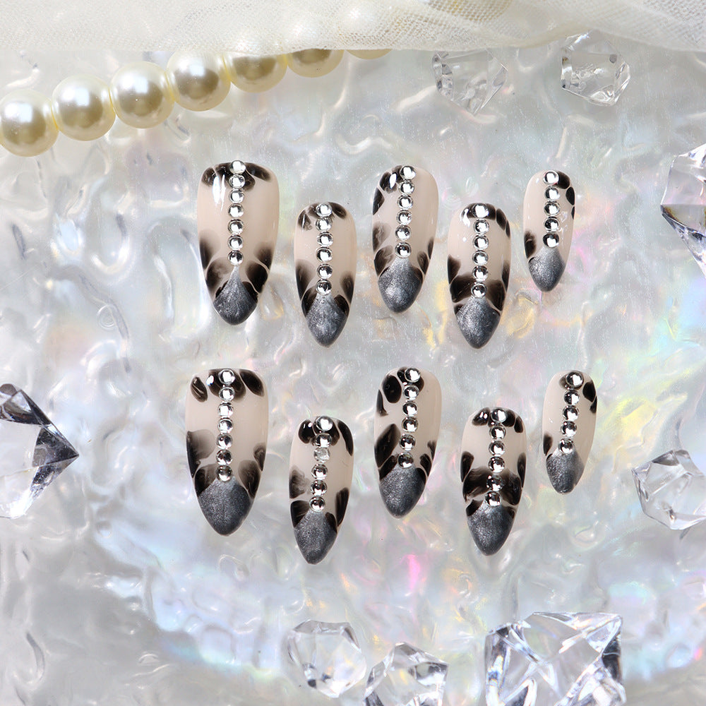 Black Myth Handmade Almond Press On Nails A729