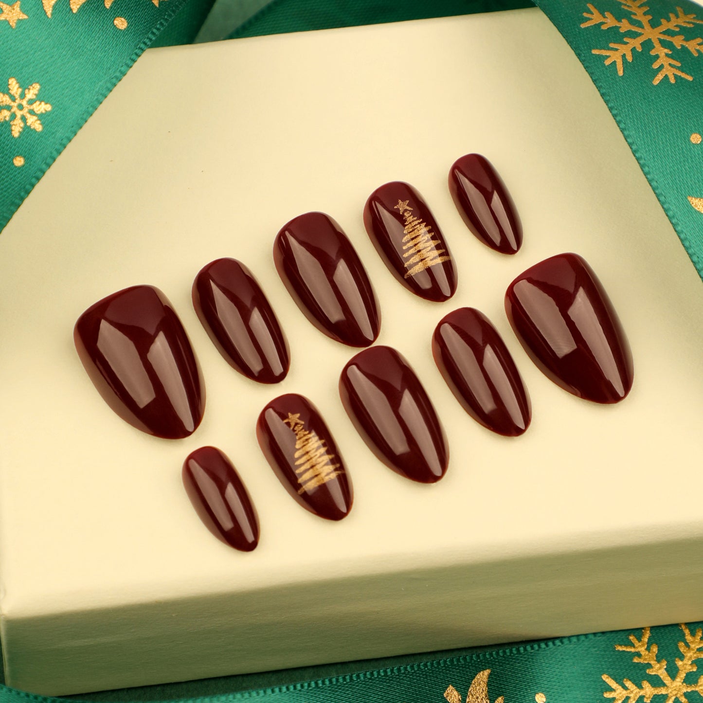 Christmas Almond 24PCS Free Size Press on Nails JP3463