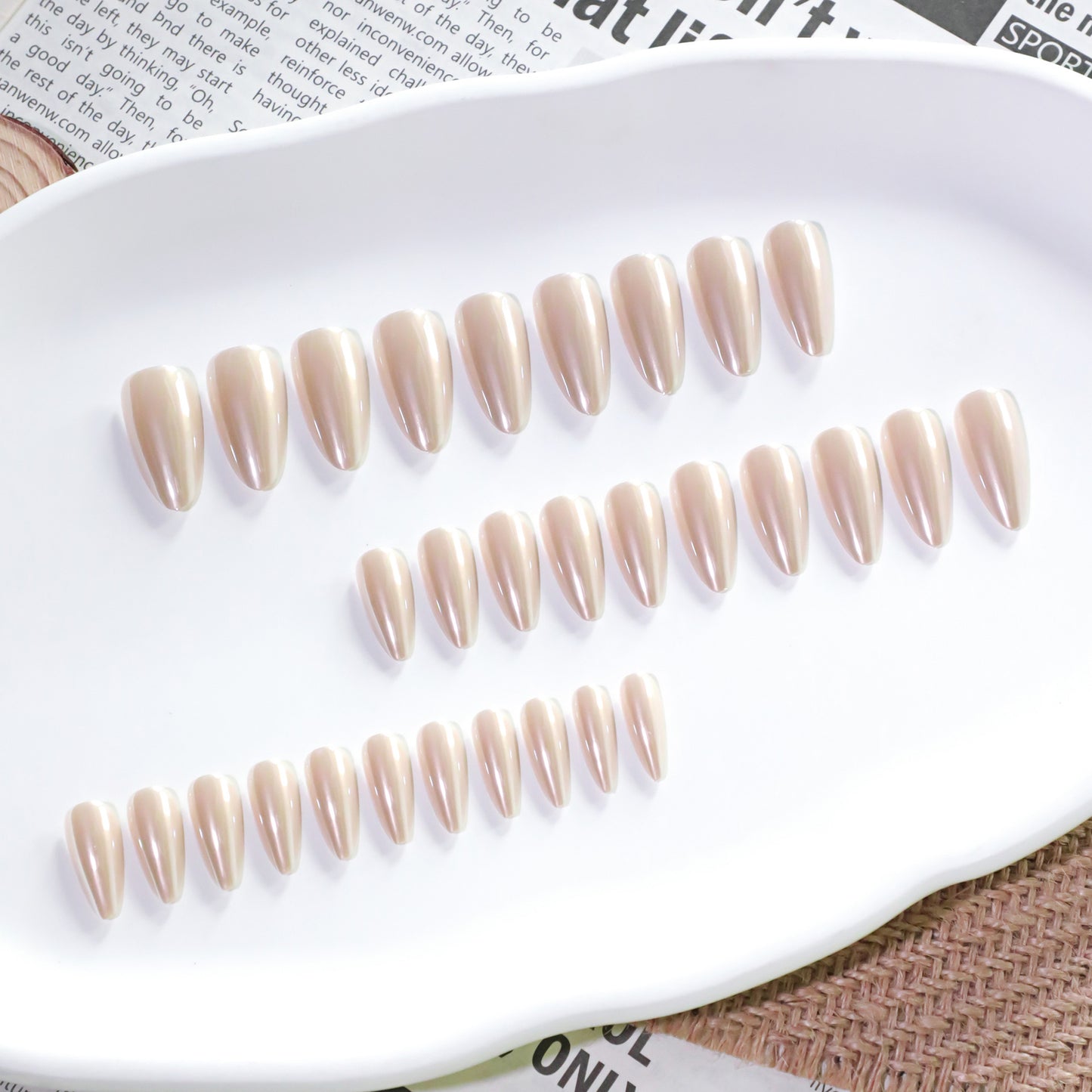 Classic Cream Almond 24PCS Free Size Press on Nails JL0694