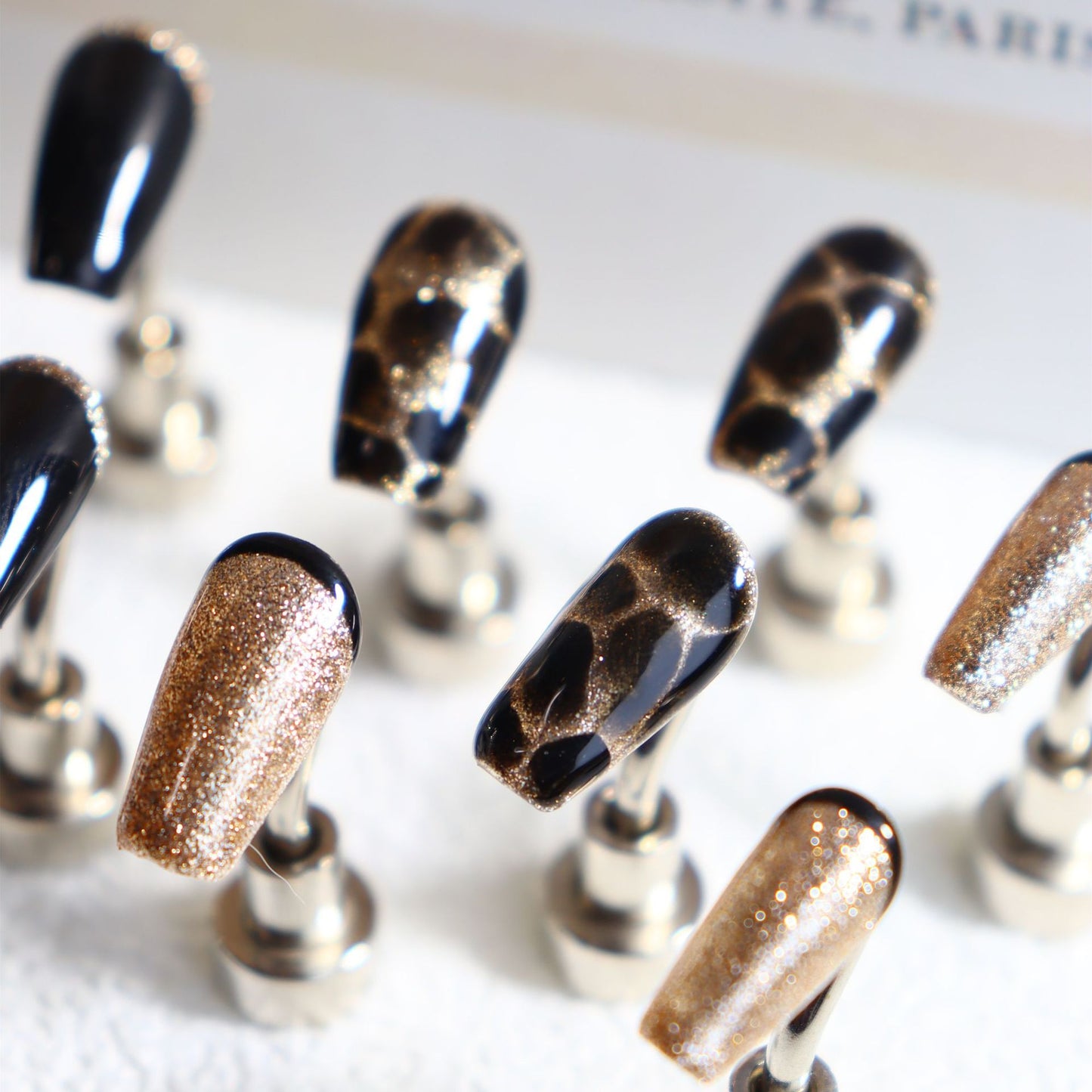 Golden Yemen Reverse French Handmade Almond Press On Nails A481