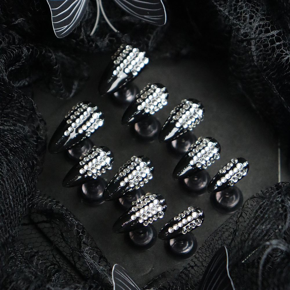 Jumanji Handmade Almond Press On Nails A739