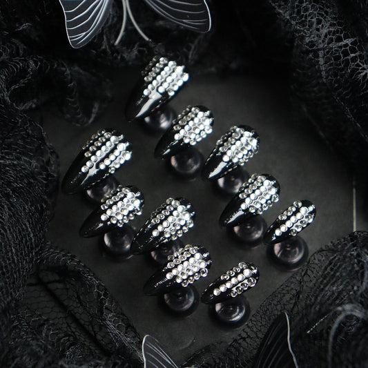 Jumanji Handmade Almond Press On Nails A739