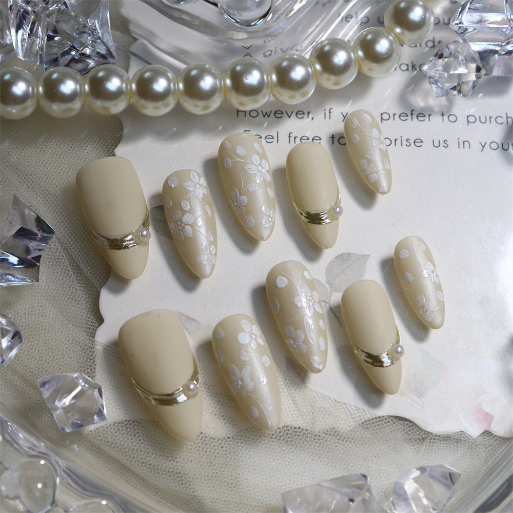 Cheese White Flowers Handmade Almond Press On Nails A610