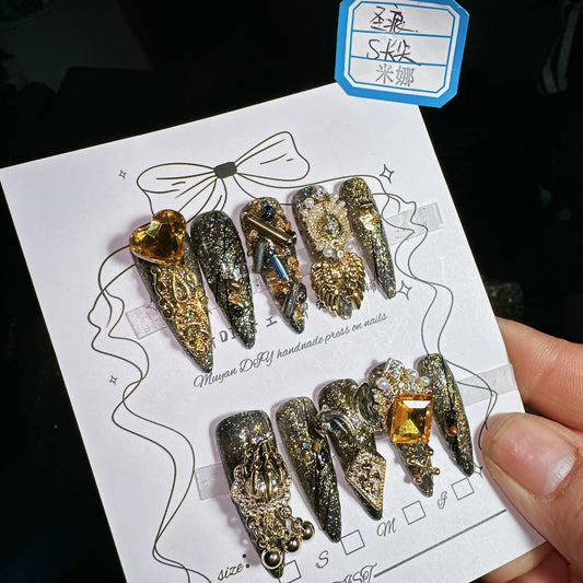 Gold luxury inlay 100% Handmade Pressons - NoirNail