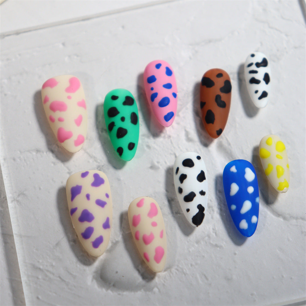 Pop Art Cow Handmade Almond  Nails  A611 - NoirNail