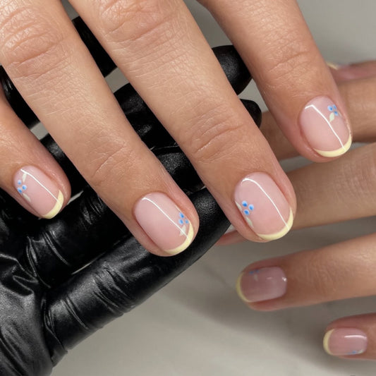 Small Fresh Yellow French Pointed Almond 24PCS Free Size Press on Nails JP3920