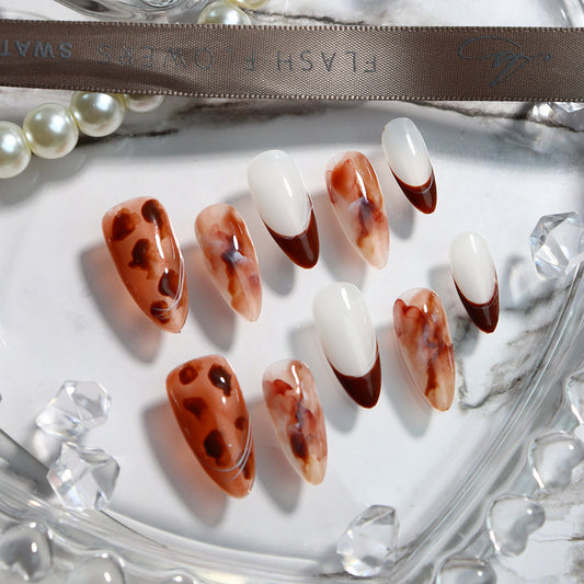 Maple Leaf  French Tip Handmade Almond  Nails  A647 - NoirNail