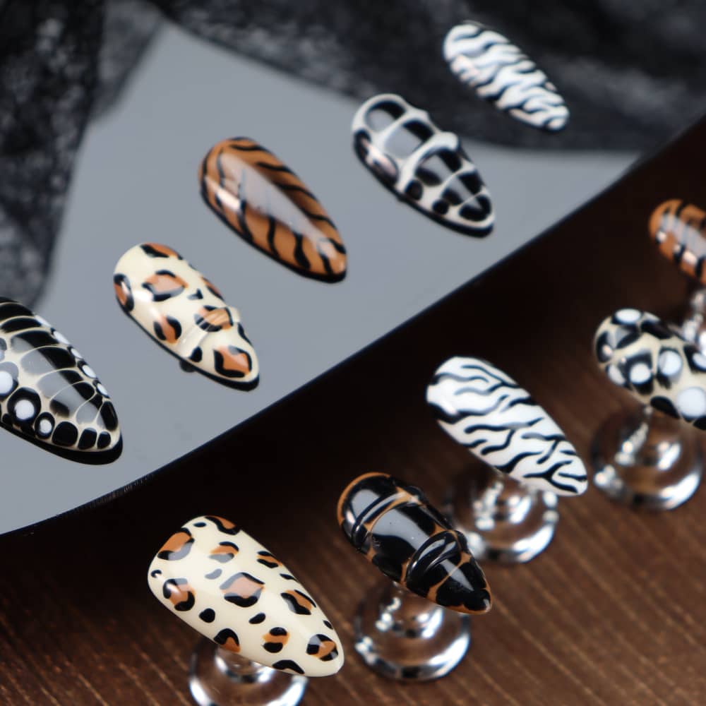 Maillard Animal Pattern Handmade Almond Press On Nails A1168