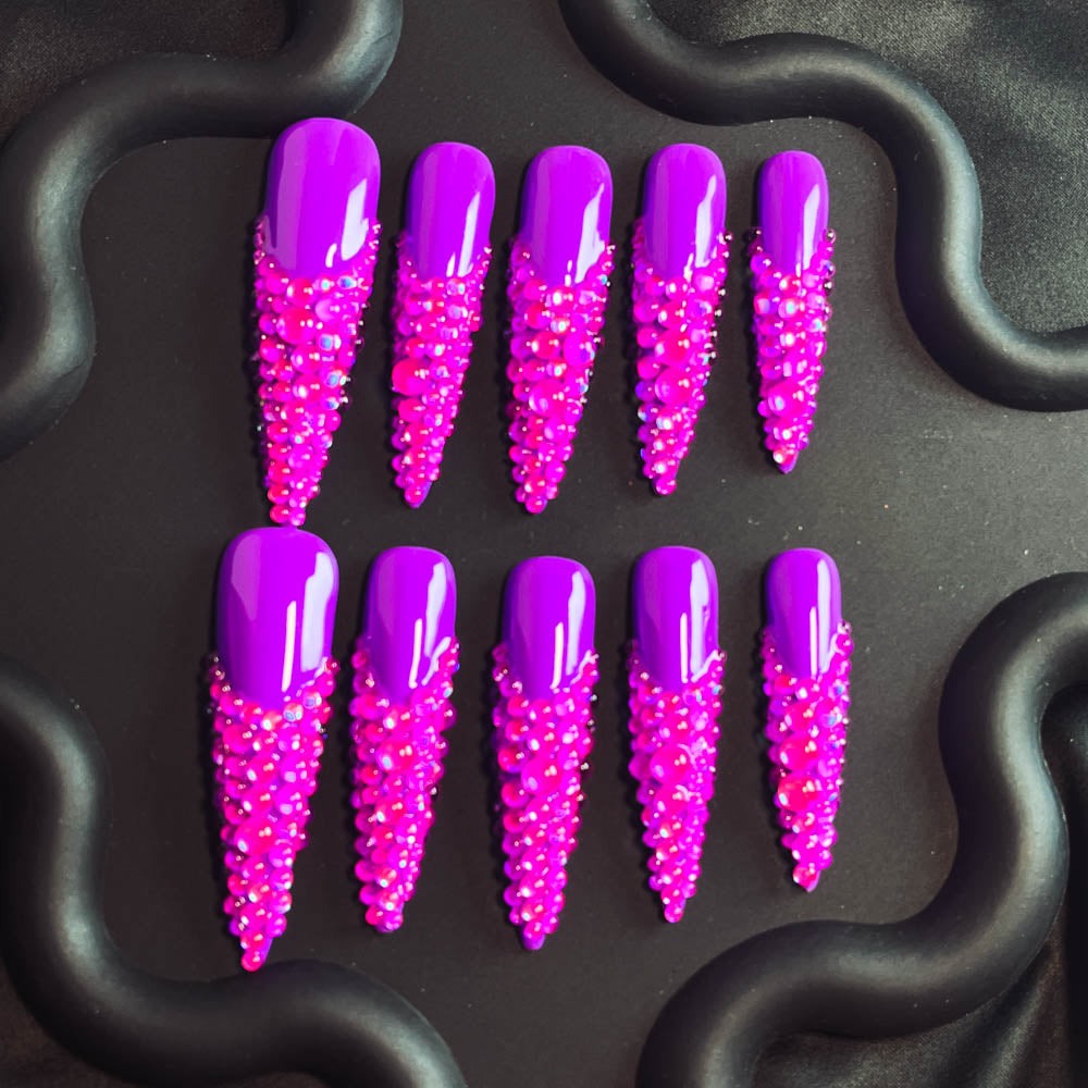 Pitaya Rhinestone Handmade Stiletto  Nails MM1007 - NoirNail