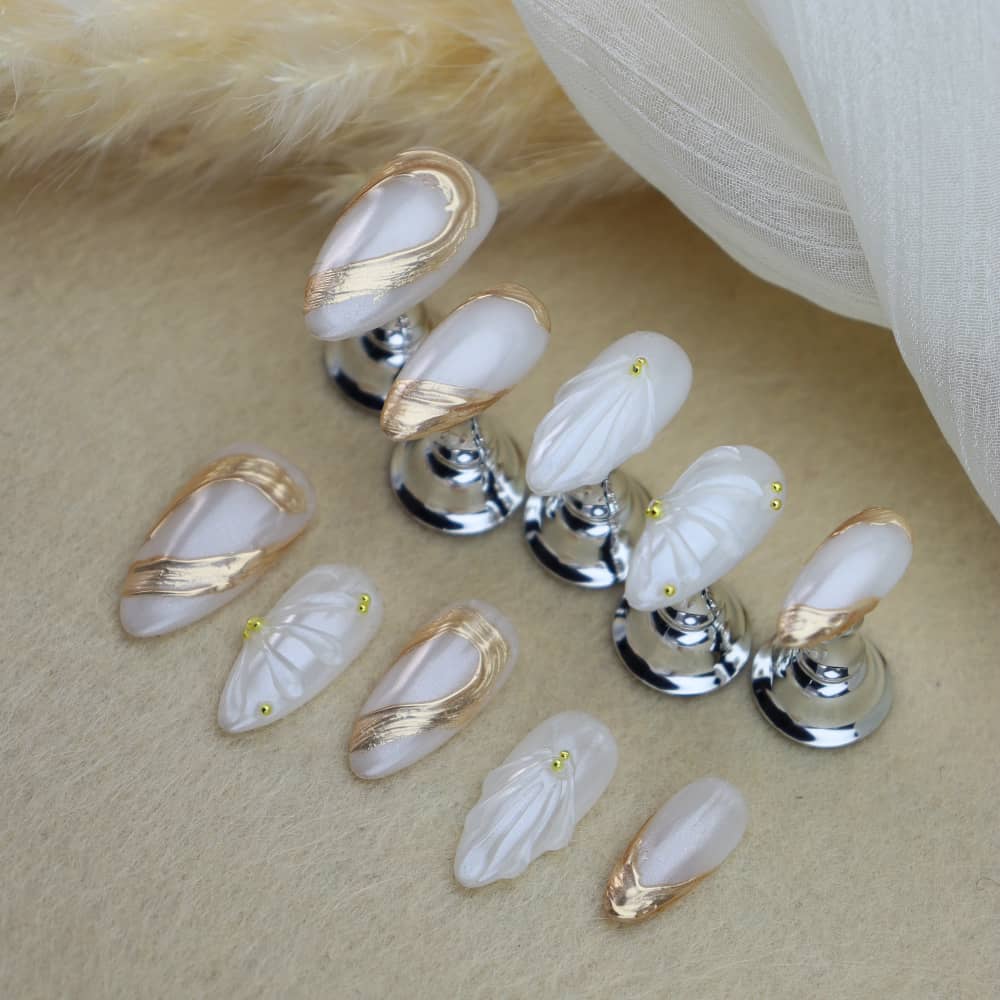 Happy Wedding Handmade Almond Press On Nails A1014