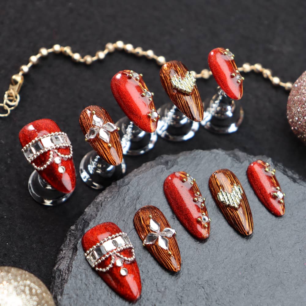 Buccellati Handmade Almond Press On Nails A1578