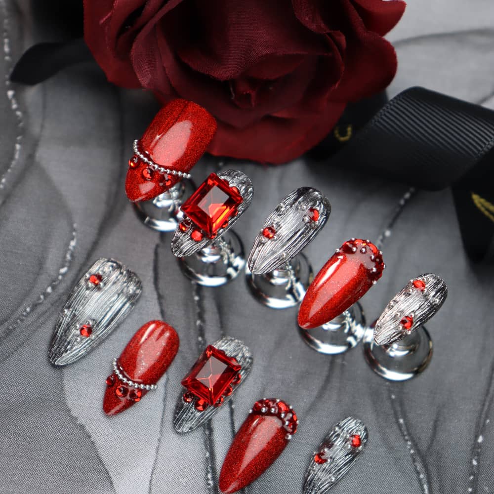 Buccellati Handmade Almond Press On Nails A1598