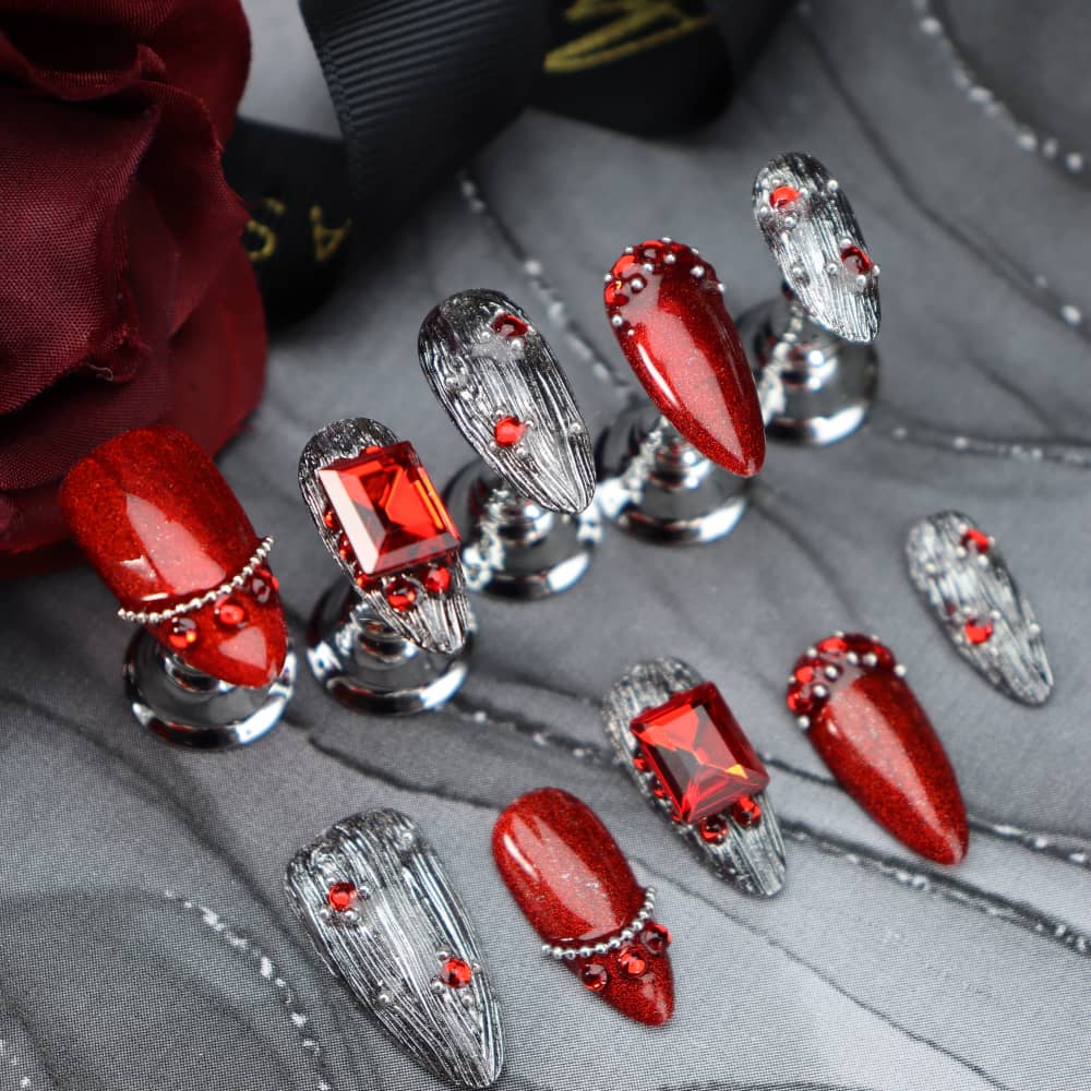 Buccellati Handmade Almond Press On Nails A1598