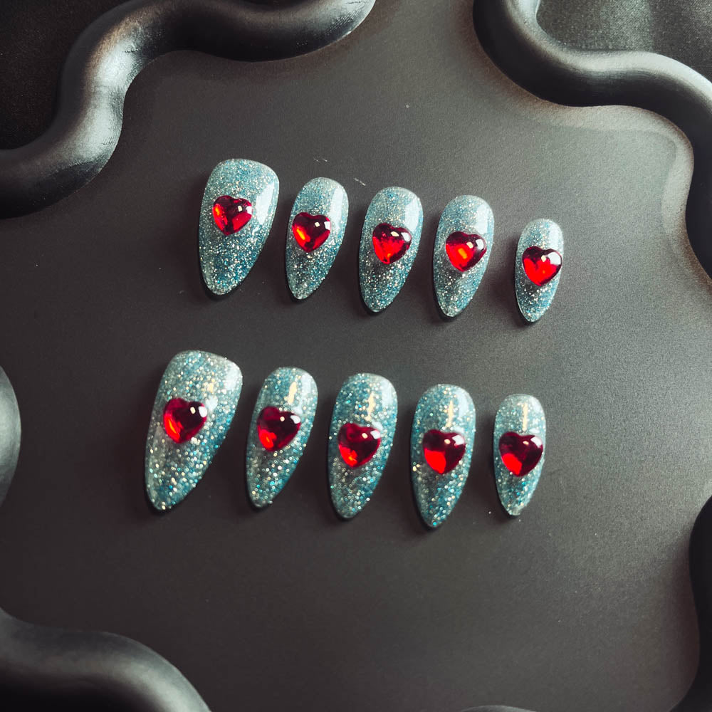 Brilliant Heart 3D Handmade Almond  Nails LT1014 - NoirNail