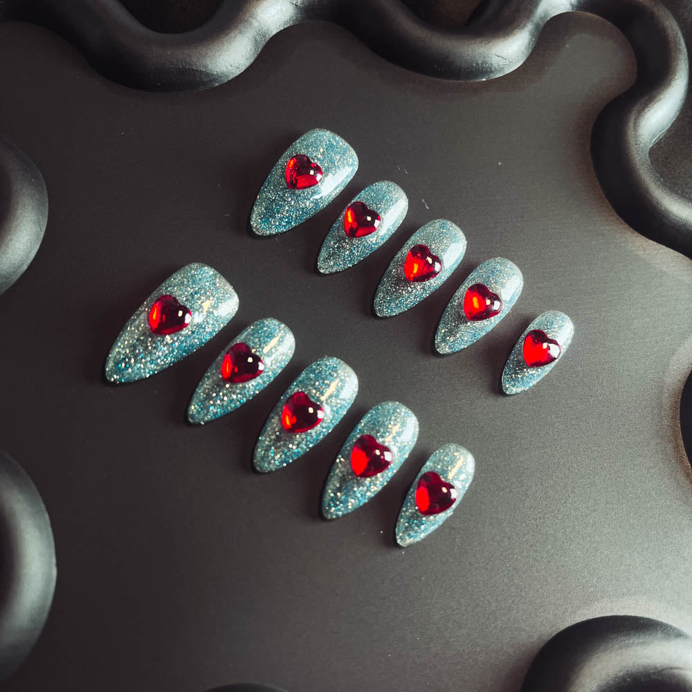 Brilliant Heart 3D Handmade Almond  Nails LT1014 - NoirNail