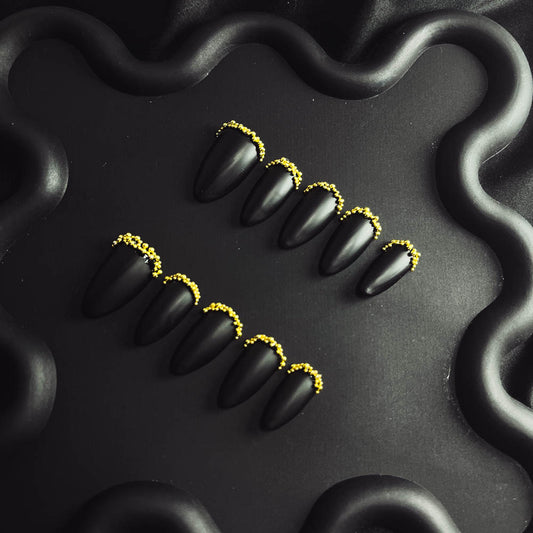 Cleopatra  Handmade Almond  Nails X1115 - NoirNail