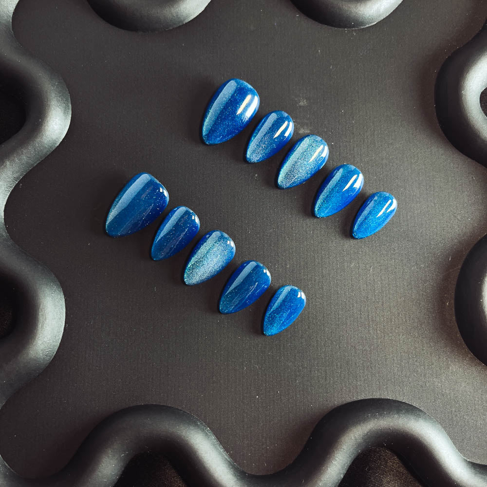 Ocean Blue Cat Eyes Gel Nail Handmade Almond Press-ons Nail MQ1010 - NoirNail